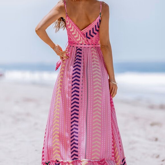 *NEW* CUPSHE Pink V-Neck Belted Maxi Dress Medium - Picture 2 of 4